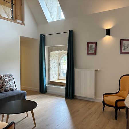 Les Communs De Chiffrevast Bed & Breakfast Tamerville Exterior foto