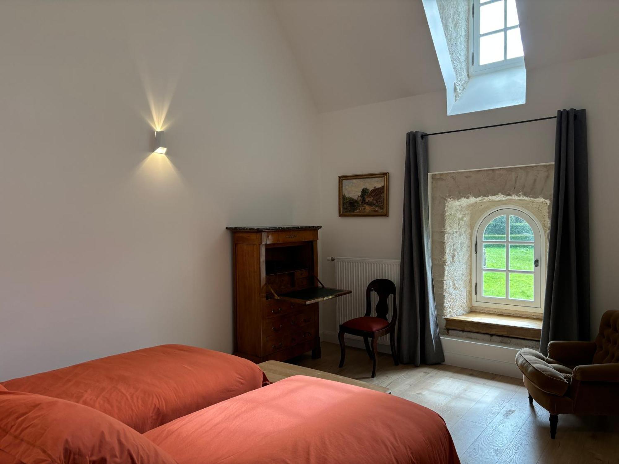 Les Communs De Chiffrevast Bed & Breakfast Tamerville Exterior foto
